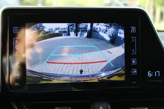 Toyota C-HR 1.8 HYBRID PREMIUM Stoel/stuurverwarming , Afn. Trekhaak / led. / 38