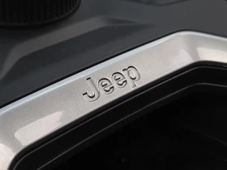 Jeep Compass First Edition 74 kWh  | Apple-Android | Panoramadak | Massagestoelen / 23