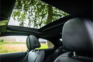 BMW 2 Serie Coupé M240i xDrive High Executive  Milltek Schuifdak Harman Kardon / 8