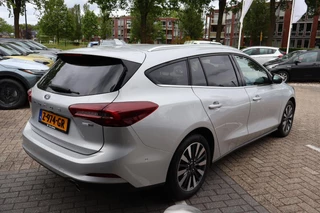 Ford Focus Wagon 125PK HYBRID TITANIUM-X VIRTUAL-COCKPIT B&O AUDIO CLIMA P-SENSOREN 17"LMV LED CAMERA WINTERPACK NL-AUTO / 4