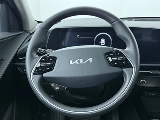 Kia Niro 1.6 GDi PHEV DynamicLine  - Apple Carplay/Android Auto - Adaptieve Cruise Control - Achtruitrijcamera - Naviigatie - Fabrieksgarantie t/m 2032 / 37