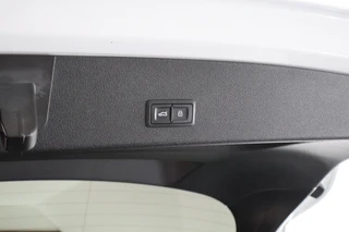 Audi e-tron Sportback 55 408pk quattro S edition 95 kWh SOH 91% Luchtvering 360Camera Nachtzicht Keyless Adaptive cruise / 50