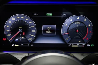 Mercedes-Benz E-Class 200 Business Solution Sport / 6