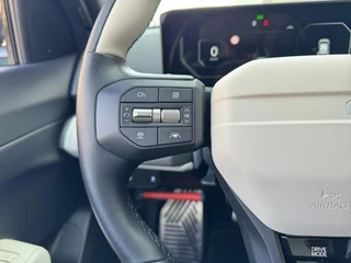 Kia EV4 Hatchback GT-Line Business Edition 81.4 kWh | Direct beschikbaar | Stoel-Stuur verwarming | Draadloos Apple Carplay - Android Auto | GT-Line Exterieur en Interieur Details | Kia Leiderdorp 071 760 06 00 / 19