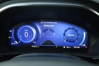 Ford Focus Wagon 125PK HYBRID TITANIUM-X VIRTUAL-COCKPIT B&O AUDIO CLIMA P-SENSOREN 17"LMV LED CAMERA WINTERPACK NL-AUTO / 21