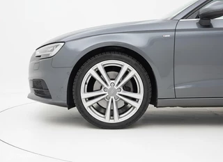 Audi A3 35 TFSI 2020 S-LINE AUT/CRUISE/CARPLAY/DIGI-DASH/LMV / 5