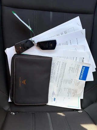 CUPRA Leon 1.4 e-Hybrid Business MEMORY - CAMERA - CRUISE / 29