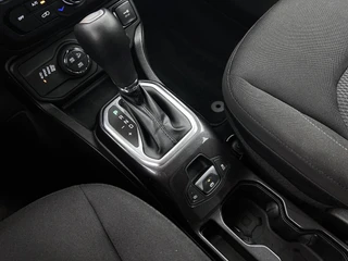 Jeep Renegade 4xe 240 Plug-in Hybrid Electric S | Camera | Adaptive Cruise | Stoel-/Stuurverwarming | Navi | / 14