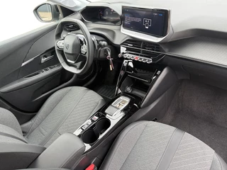 Peugeot 208 1.2 Hybrid 110 e-DCS6 Allure / 14