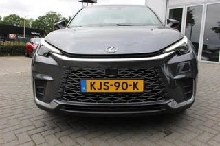Lexus LBX 1.5 Cool 2WD / 9