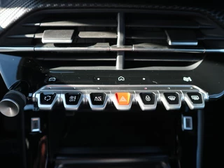 Peugeot 2008 1.2 Hybrid 145 GT / 360 Camera / Navigatie / Voorraad Voordeel / 16
