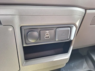 Volkswagen e-Transporter Kombi L2 64 kWh 9p (46950 incl btw,Camera,Pomp,Achterdeuren) / 20