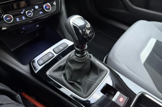 Opel Mokka 1.2 Turbo Elegance | Apple carplay/Android auto | Cruise control | Climate control | Navigatie | Parkeersensoren voor & achter | / 21