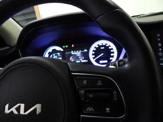 Kia Niro 1.6 GDi PHEV Plug-In DynamicPlusLine NAVI/CAMERA/LED/16"LMV! / 17