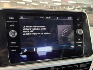 Volkswagen T-Roc 1.5 TSI Goal Edition | Automaat | Stoelverwarming | ACC | Clima | Navi | PDC | Carplay | ( Vestiging - Nieuwegein ) / 23