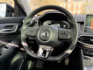 MG EHS 1.5 TGDI Luxury PHEV | Pano | Leder | 360 Camera | / 10