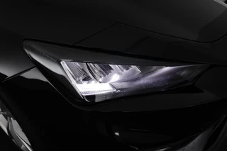 SEAT Leon 1.4 TSI 204pk eHybrid PHEV FR Business Intense Stoelverwarming Navigatie / 42