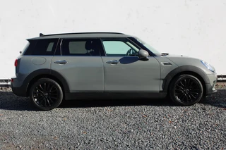 MINI Clubman 1.5 One Chili Serious Business Automaat, Keyless, Navigatie, Applecarpl./Andr. Auto, Climate/Cruise Control / 2