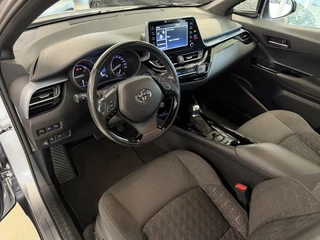 Toyota C-HR 2.0 Hybrid Dynamic | Winterpakket | Camera | PDC | Carplay | All-Season | LED ( Vestiging - Vianen) / 9