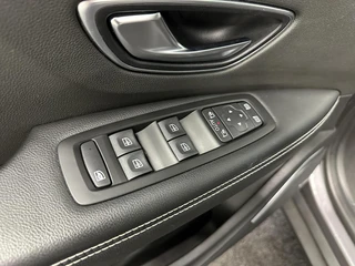 Renault Scenic 1.2 TCe Bose PANO CARPLAY ECC NAVI CRUISE HEAD UP. / 21