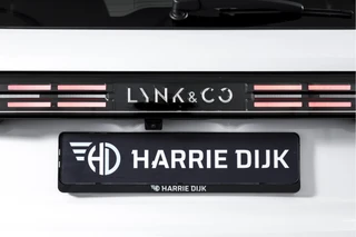 Lynk & Co 01 1.5 PHEV 276 PK More | S/K-panodak | Dig. Cockpit | Stoel-+Stuurverw. | 360 Camera | Adapt. Cruise | Memory | Elek. klep | LM 20" | 2650 / 12