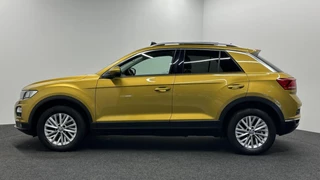 Volkswagen T-Roc 1.0 TSI Style Business PANO LM TREKHAAK DAB CRUISE. / 13