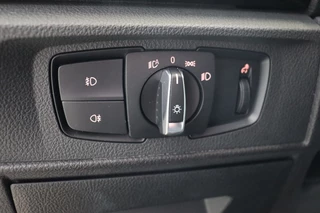 BMW 1 Series 118i Executive M Sport Pakket 5 deurs / Navigatie Professional / LED / Trekhaak / 18 Inch / Climate Control / Hifi / Parkeersensoren / Cruise Control / Extra Getint Glas / Bluetooth / Shadow Line / 28