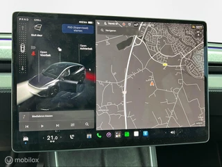 Tesla Model Y Premium Long Range Dual Motor / BTW!! / 12
