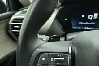 Citroen C5 X 1.6 Plug-in Hybrid 225 Shine Automaat | Navigatie | Stoel & Stuurverwarming | Keyless | Lederen bekleding | Massage stoelen | Extra getint glas | Camera / 35