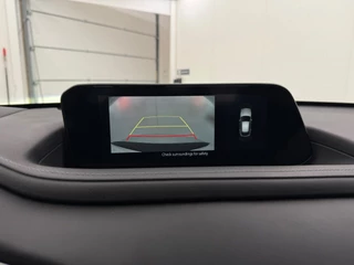 Mazda CX-30 2.0 e-SkyActiv-X M Hybrid Comfort | Automaat | Navigatie | Camera | Parkeersensoren | Stoelverwarming | Apple CarPlay / 8