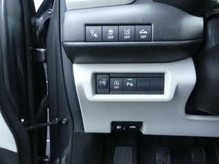 Suzuki Swift 1.2 Comfort Smart Hybrid Uit voorraad leverbaar! Cruise Control, Apple Carpl/Andr Auto, Camera, Navi / 13