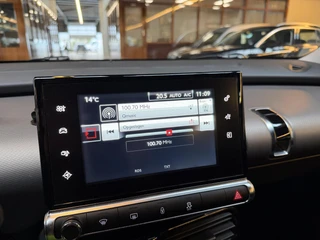 Citroën C4 Cactus 1.2 PureTech Shine / 15