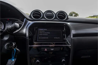 Suzuki Vitara 1.4 Boosterjet Select Smart Hybrid  | Camera | Trekhaak | Carplay / 28