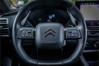 Citroën C5 X 1.2 PureTech Plus  Head Up 19" / 9