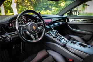 Porsche Panamera Sport Turismo 2.9 4 E-Hybrid 10 Years Edition  Krijt Stoelventilatie 21" Achterasbesturing Soft Close Panorama / 5