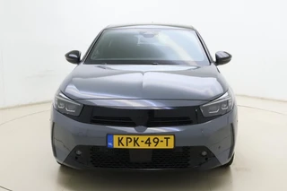 Opel Corsa 1.2 Turbo 145pk Automaat Hybrid Ultimate | DEMO | Tot 8 jaar garantie | Navigatie | Climate control | Stoelverwarming | Keyless Entry | Camera | Parkeersensoren | Alcantara bekleding | Zwart dak | 17" Lichtmetalen velgen / 7
