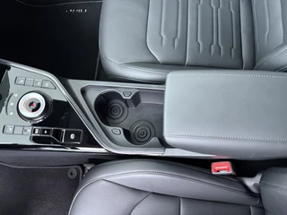 Kia Niro 1.6 GDi PHEV DynamicPlusLine  - Adaptive Cruise - Stoel/Stuurverwarming - Schuif/Kanteldak - Navigatie  - Apple Carplay/Android Auto Fabrieksgarantie 10-12-2032 of 150.000 km / 33
