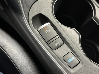Nissan Juke 1.6 Hybrid Business Design TREKHAAK CARPLAY NAVI ECC 31000 KM. / 39