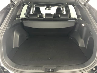 Suzuki Across 2.5 Plug-in Hybrid Style Automaat Trekhaak | 19'' L.M. Velgen | Elektrische achterklep / 21