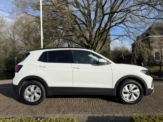 Volkswagen T-Cross 1.0 TSI Life Edition | Clima | Adaptive Cruise Virtual Dashboard | / 23