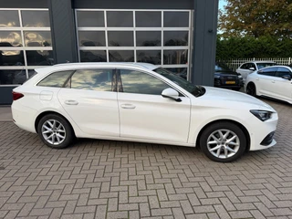 Seat Leon Sportstourer 1.5 TSI Style Launch Edition / ACC / Led / CarPlay / Trekhaak . / 8