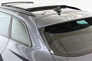 CUPRA Leon Sportstourer 1.4 e-Hybrid Business Panoramadak Stuur-Stoelverwarming Camera / 40