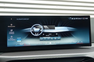 BMW i4 eDrive40 M Sport Edition 84 kWh Comfort Pack | Trekhaak | Schuifdak | / 28