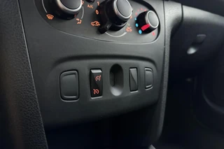 Dacia Sandero 1.0 SCe Laureate / 21
