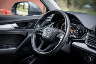 Audi Q5 50 TFSI e Quattro Pro Line | Luchtvering | Matrix LED | Inparkeersysteem | Drive select | Trekhaak | Navigatie | SoH 94% | / 61