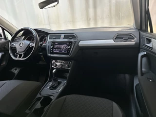 Volkswagen Tiguan 1.5 TSI 150pk DSG ACT Comfortline Business Navigatie Parkeersensoren App-Connect DAB+ / 4
