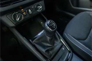 Škoda Kamiq 1.0 TSI Ambition  | NL Auto | LED | Carplay / 22