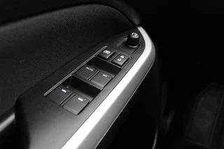 Suzuki Vitara 1.6 Exclusive Automaat, Apple Carplay/Android Auto, All-Seasons, Goed Onderhouden! / 25