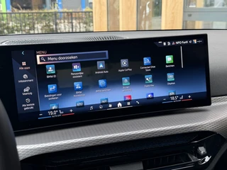 Bmw 3-serie 330i xDrive M-sport | 360 Camera | Keyless | Sfeerverlichting | / 27
