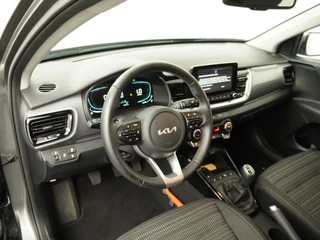 Kia Stonic 1.0 T-GDi MHEV DynamicPlusLine  - Apple/Android Carplay - Navigatie - Cruise Control - Stoel/Stuurverwarming - Lichtmetalen Velgen - Fabrieksgarantie t/m 28-01-2032 / 19